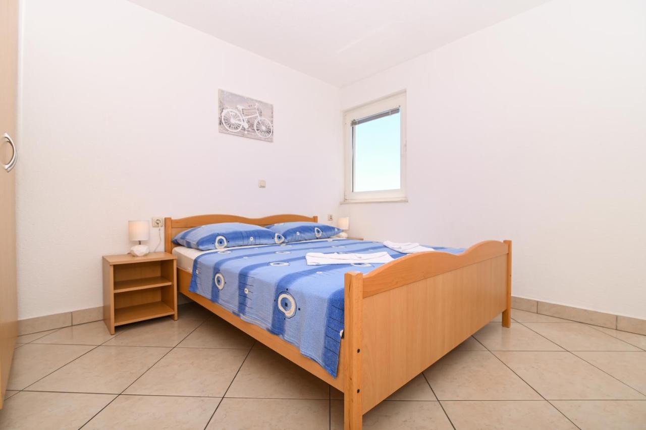 Apartmani Adria 特罗吉尔 外观 照片