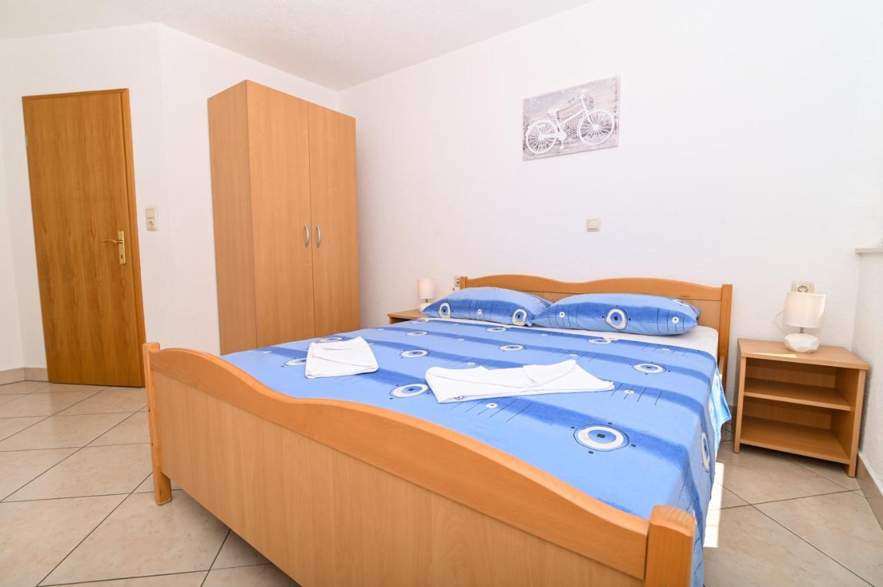 Apartmani Adria 特罗吉尔 外观 照片