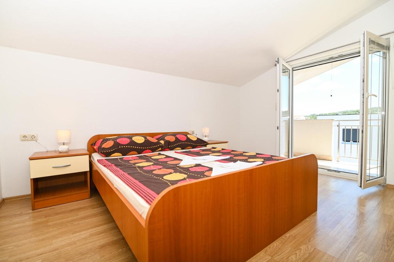 Apartmani Adria 特罗吉尔 外观 照片