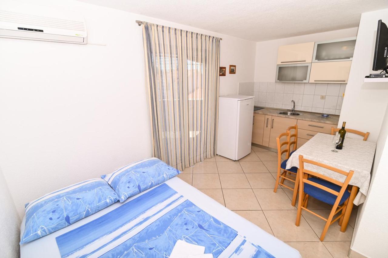 Apartmani Adria 特罗吉尔 外观 照片