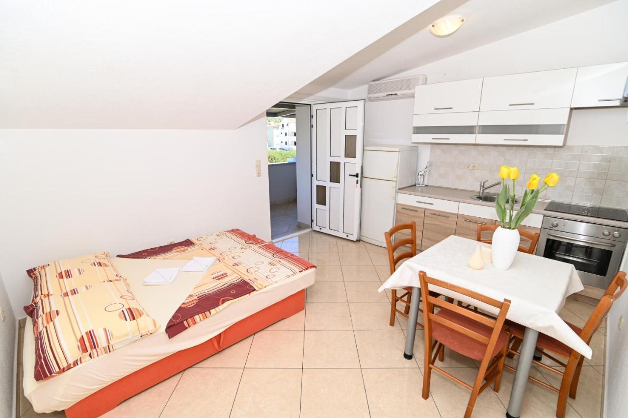 Apartmani Adria 特罗吉尔 外观 照片